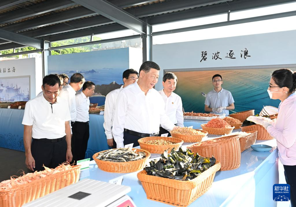习近平在福建考察时强调 扭住目标不放松 一张蓝图绘到底 在中国式现代化建设中奋勇争先(图3)