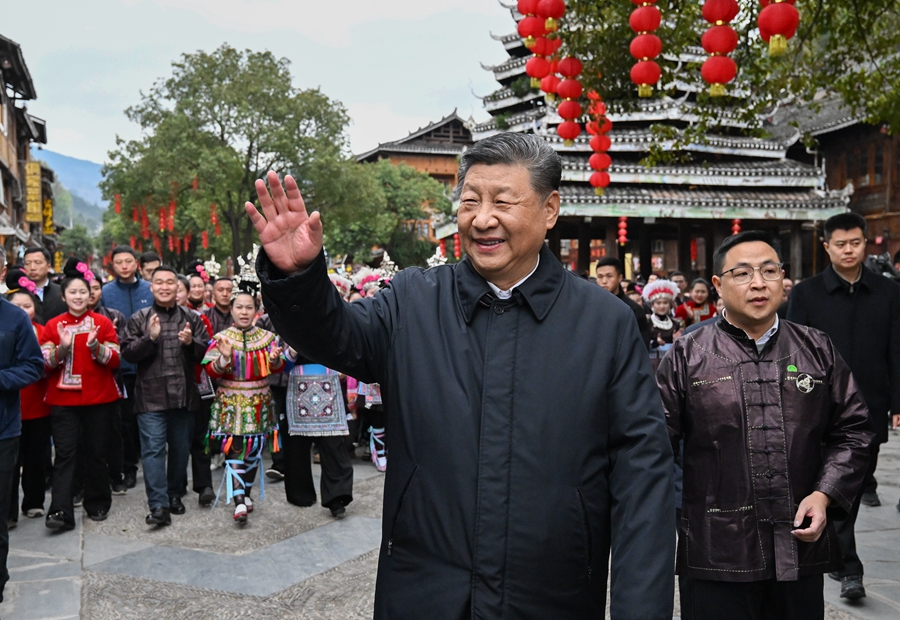 习近平在贵州考察时强调 坚持以高质量发展统揽全局 在中国式现代化进程中展现贵州新风采(图11)